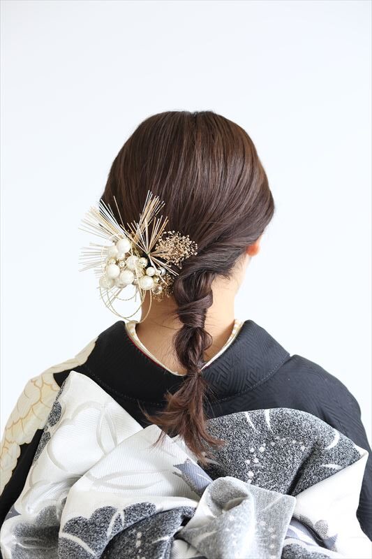 成人式髪型特集アップヘア＆まとめ髪で華やかに仕上がるスタイルを紹介- LALA HAIR MAGAZINEララヘアマガジン