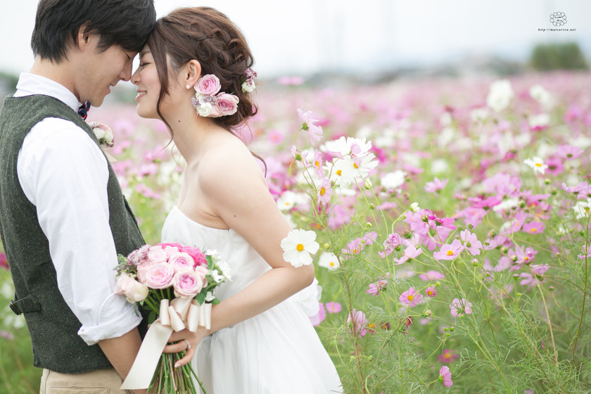 おでこを合わせる百合ポーズ - CLIP STUDIO ASSETS