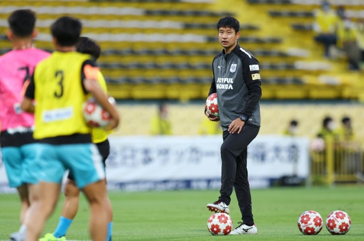 藤本 淳吾選手 - くぼたスポーツ接骨院サッカー元日本代表トレーナー直営