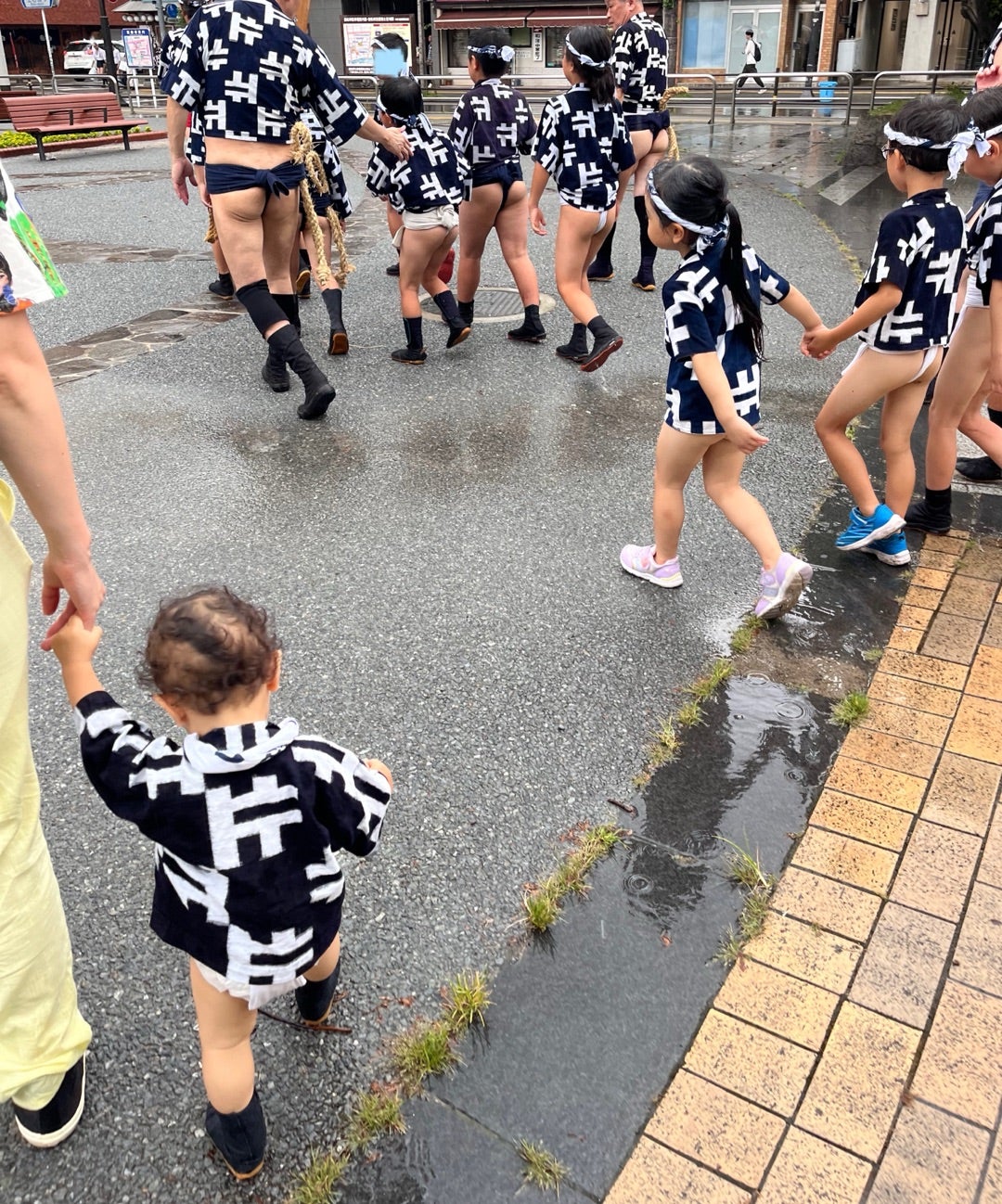 博多で「山笠ちびっこスケッチ大会」－入賞の子ども35人を表彰 - 博多経済新聞