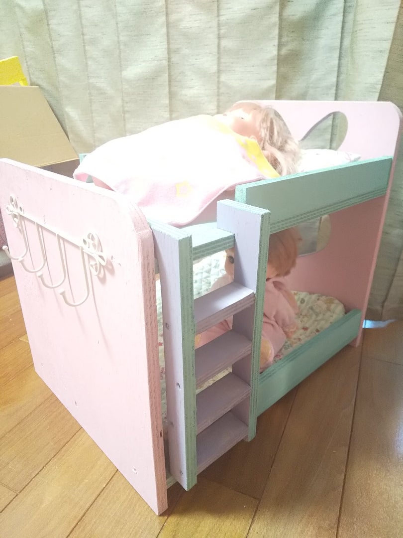 空き箱で作れる人形用の二段ベッドの作り方〜我が家のぬいぐるみ収納つづる