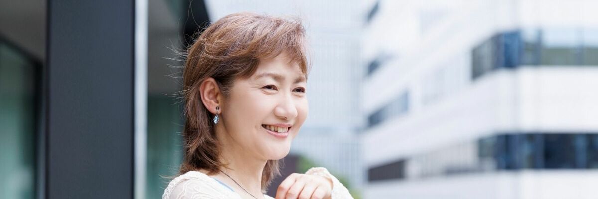 古村比呂「来年の春頃に『おばあちゃん』になります」 息子夫婦と安産祈願へ - サンスポ