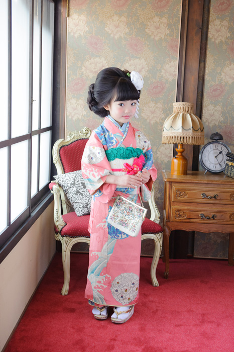 七五三 着物 3歳 購入 フルセット レトロ ブランド 被布セット mignonne 「グレー、黒×白のうろこに花」送料無料: 京都きもの町- 通販 - Yahoo!ショッピング