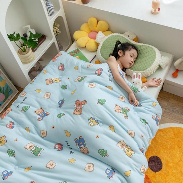 洗える布団子供用で夏も涼しい！丸洗いできる通気性のいい肌掛け布団のおすすめランキングキテミヨ-kitemiyo