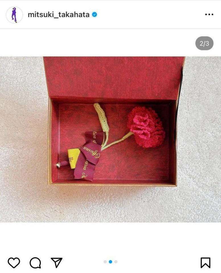 毎日しあわせ🥰🎂 のんびりいきます。 いつも優しくしてくれてありがと。 みんないつもありがとうね🥰愛をぎゅぎゅっと丸めて、全方位投げつけながら進みます、笑 がりがり。 父さま、母さま。big love🫶🏻