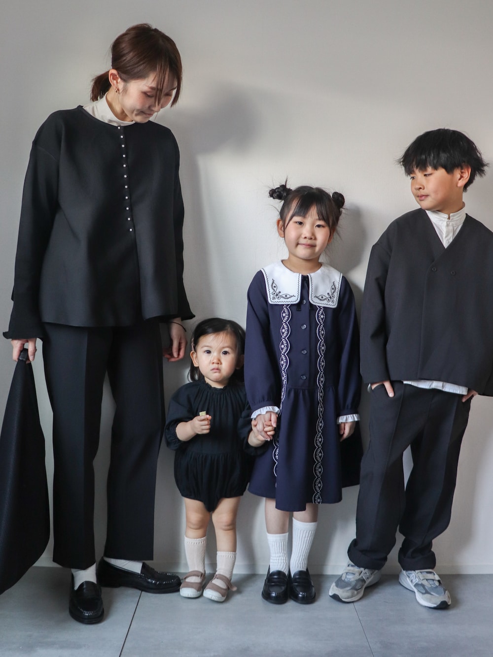 入園式に下の子は「抱っこ紐」でOK！＆服装はフォーマルがおすすめです – イマミライ