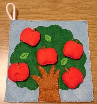 赤ちゃんの幼稚園 DIY おもちゃフェルト静かな本研究動物番号フェルト本のおもちゃ