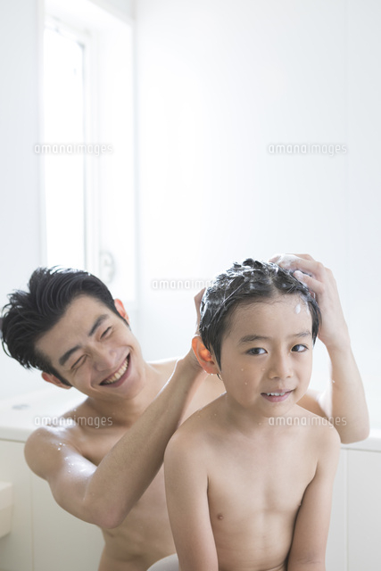 10歳の息子と久々に入浴→「なんか気まずい！」 母親と男の子「一緒にお風呂」はいつまで？ 子どもとの“混浴”をやめるタイミング神戸新聞NEXT連載・特集話題