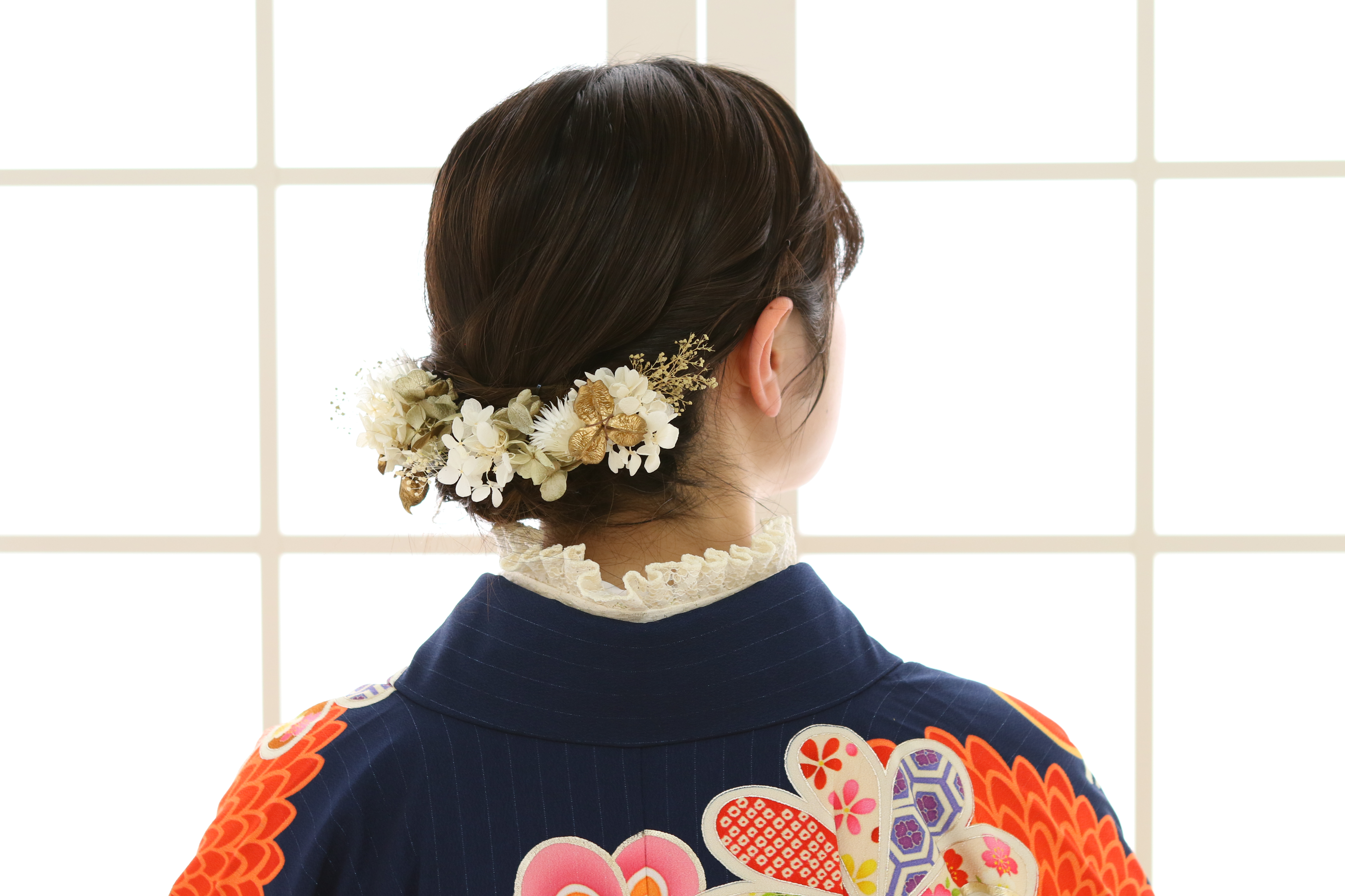 2025年最新 卒業式の髪型・ヘアスタイル特集袴に合う人気アレンジをご紹介 - 成人式の振袖レンタルならオンディーヌ