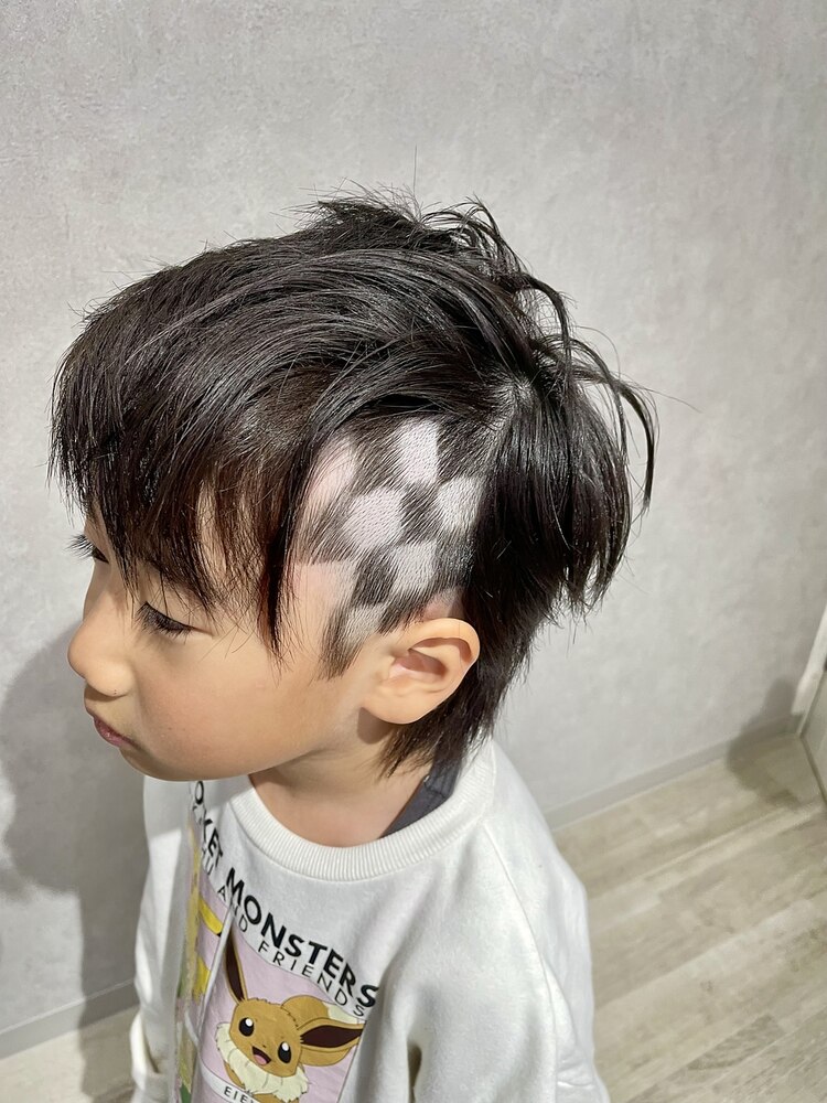 こどもの髪型 フェード風ソフトモヒカンチョキ友こども専門美容室チョッキンズキッズサロンCHOKKIN'S