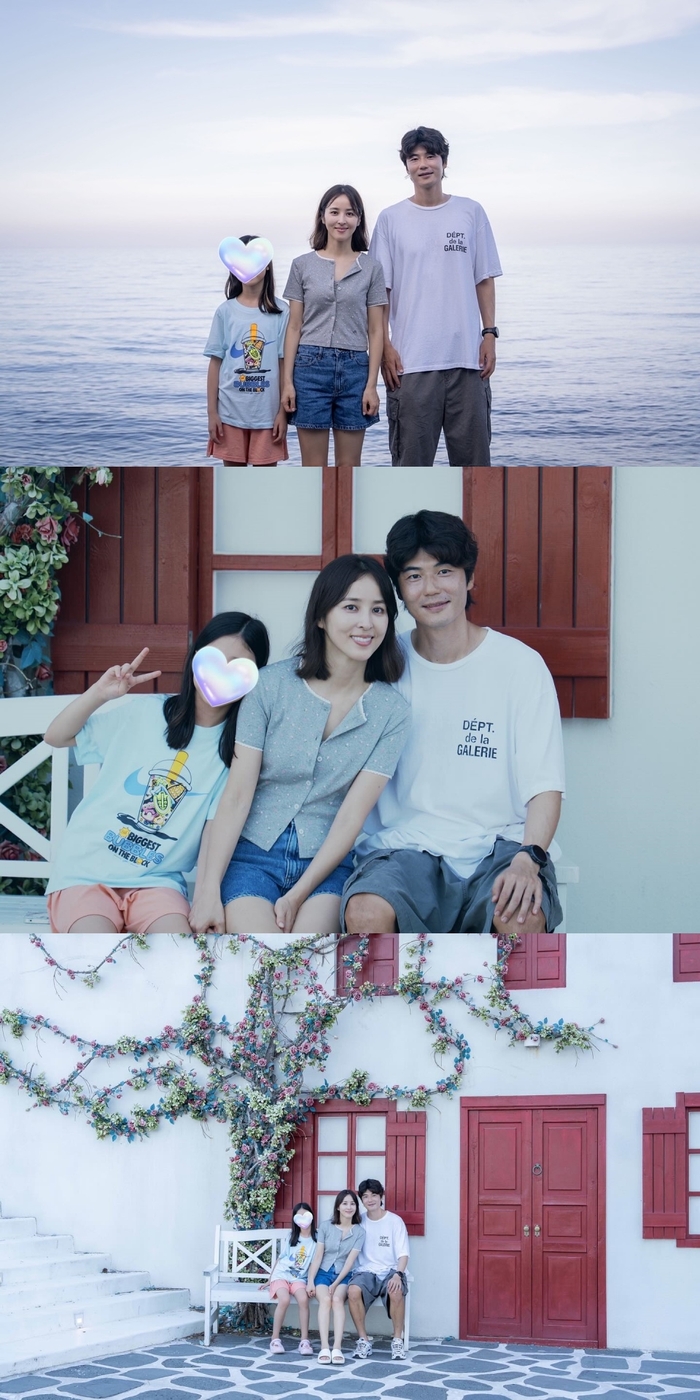 フォト ハン・ヘジン＆奇誠庸、娘と夏の海を満喫 ラブリーな家族-Chosun Online 朝鮮日報