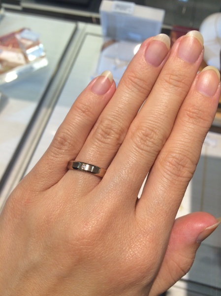 楽天市場 CHARMY チャーミー元町 K18YG リング ダイヤモンド 緑石 取り巻き アーモンド ミル打ち 透かし 現行 指輪15号 新品仕上済el中古送料無料: EverydayGoldrush