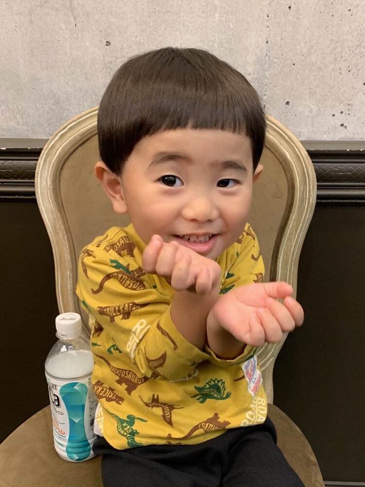 赤ちゃんのヘアカット！初めての散髪はいつから？どのくらい切る？乳児育児All About