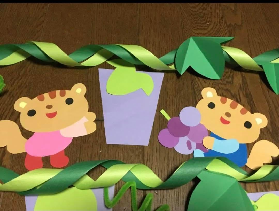 りんご 秋の壁面 保育園 幼稚園 10月 11月 りんご ぶどう まとめ 秋の壁面