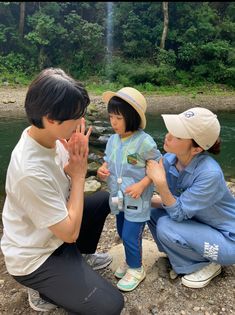 NHK朝ドラ出演の松村北斗さん 「弟な性格」でも長男役に挑戦毎日新聞