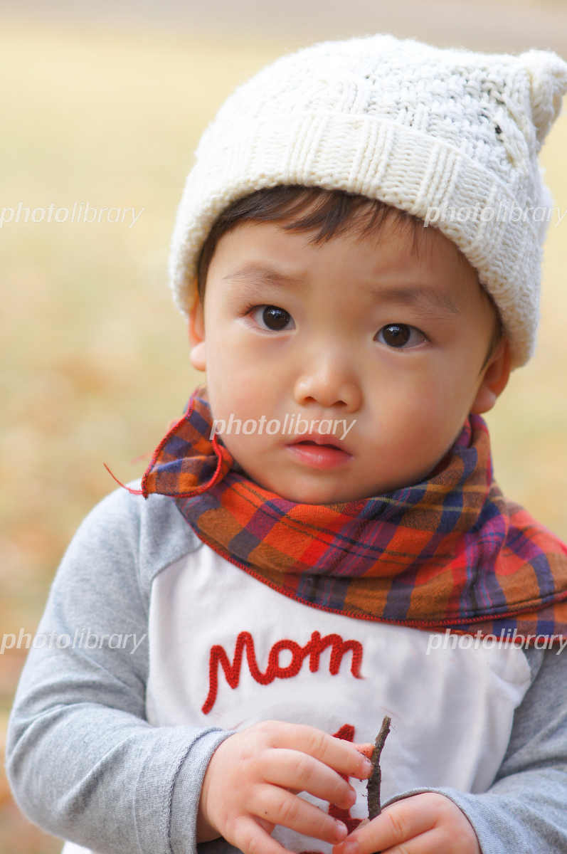 クマの赤ちゃん。毛糸の編み手ラトル～かわいい月の贈り物 - ショップ chinlingmomo 出産祝い用贈物 - Pinkoi