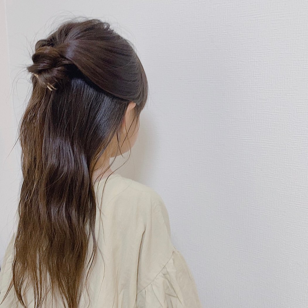 𓂃 ✽ 娘が好きなアリエル風の ハーフアップ🧜🏻‍♀️🫧ハーフアップアレンジアリエルコーデディズニーコーデ可愛い髪型kidshairarrange4歳女の子登園ヘア幼稚園ヘアアレンジ発表会ヘア