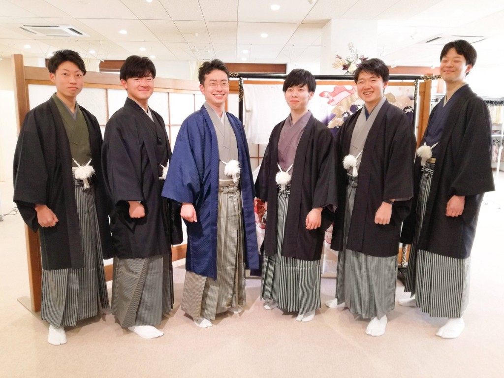 卒業袴コレクション 大学 短大 専門学校 高校の卒業式に 成人式の振袖レンタルなら京都きもの友禅