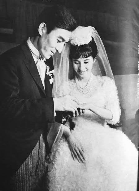 驚愕 久我美子が夫・平田昭彦さんとの死別に涙が止まらない ！「また逢う日まで」の名シーンで知られた名女優の高貴な家柄と悲惨すぎる現在の老後生活に一同驚愕 ！- YouTube