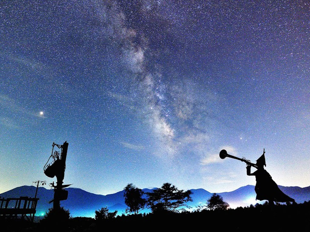 嬬恋村観光協会 - 愛妻の丘