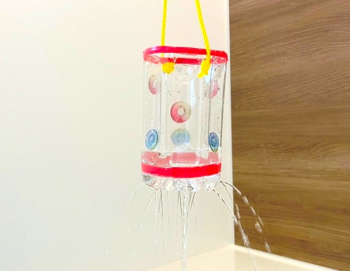 2〜4歳の発達を伸ばすお風呂あそび年齢別おもちゃ選びと親子で楽しむコツYUASOBI