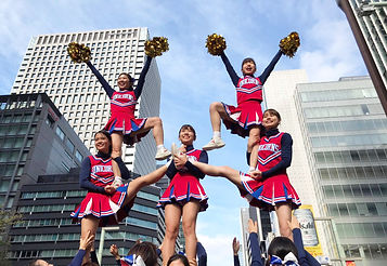 合同練習🦄💜❤️先日、UNICORNS songleaders様と合同練習を行いました🌟チアダンスには、Pomを使いダイナミックなダンスをメインに行う「ソングリーディング」と、アクロバティックなスタンツやタンブリングをメインに行う「チアリーディング」があります。これらの