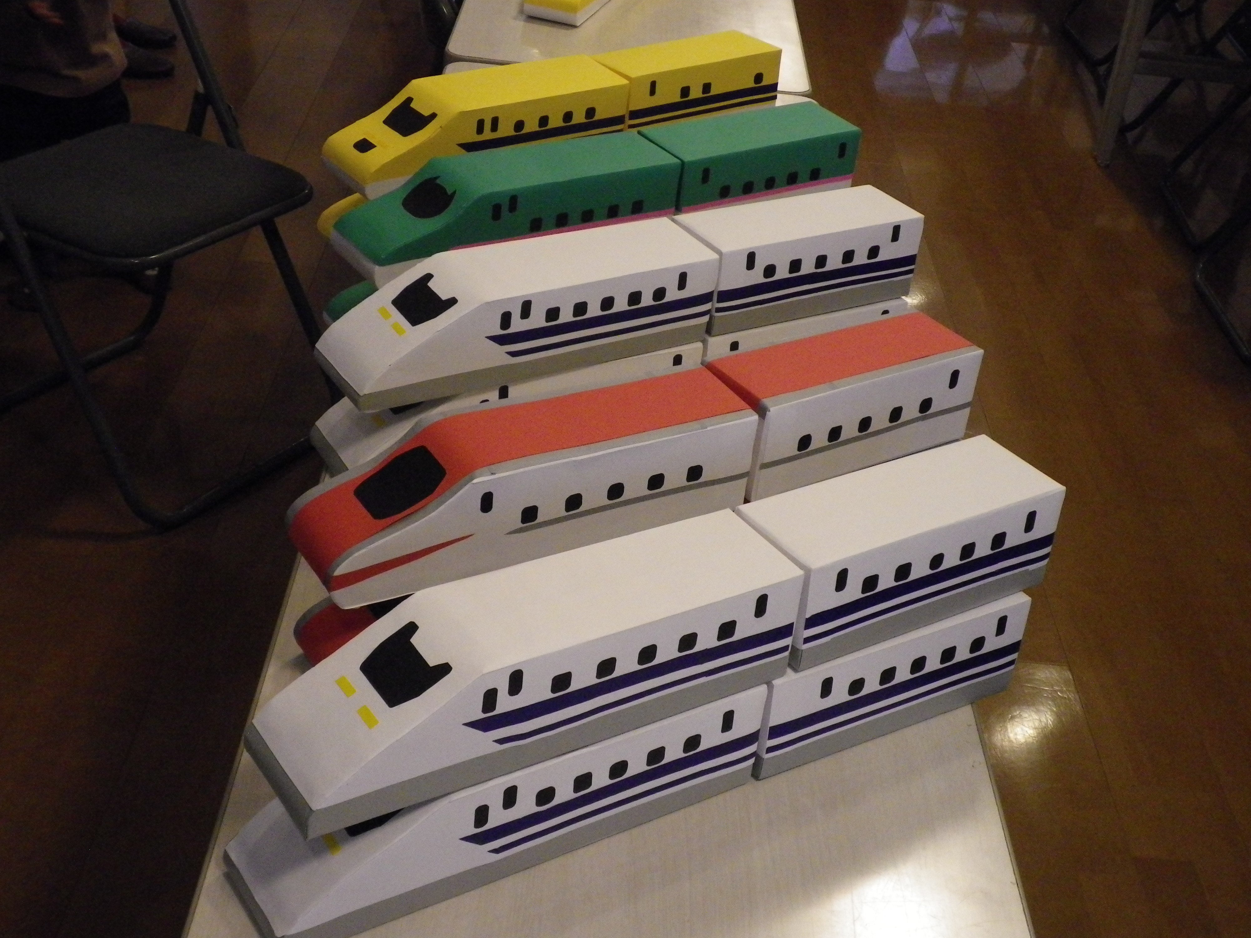 来年1月、次男の通う幼稚園でバザーがあります。 出品は強制で 出品するものは必ず