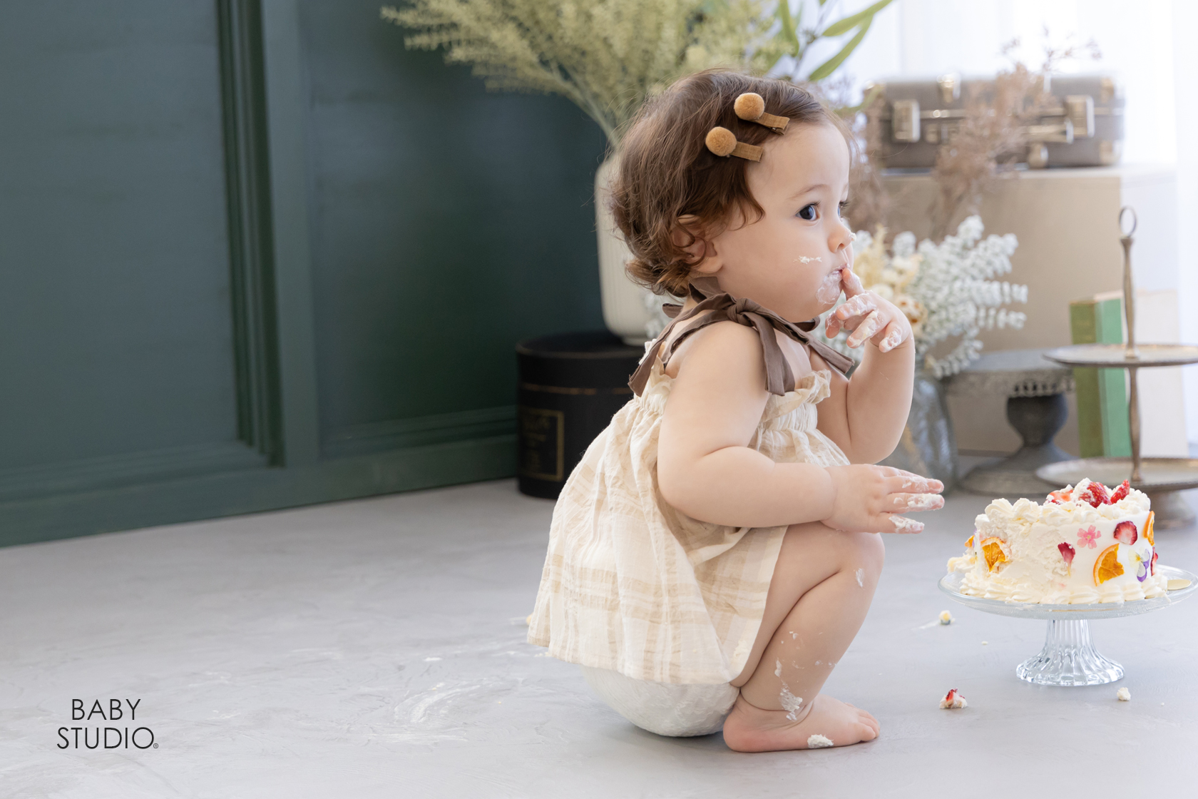 ベビースタジオで1歳のバースデーフォトをおしゃれに可愛く残そう！名古屋・岐阜・東京の人気フォトスタジオBABY STUDIO