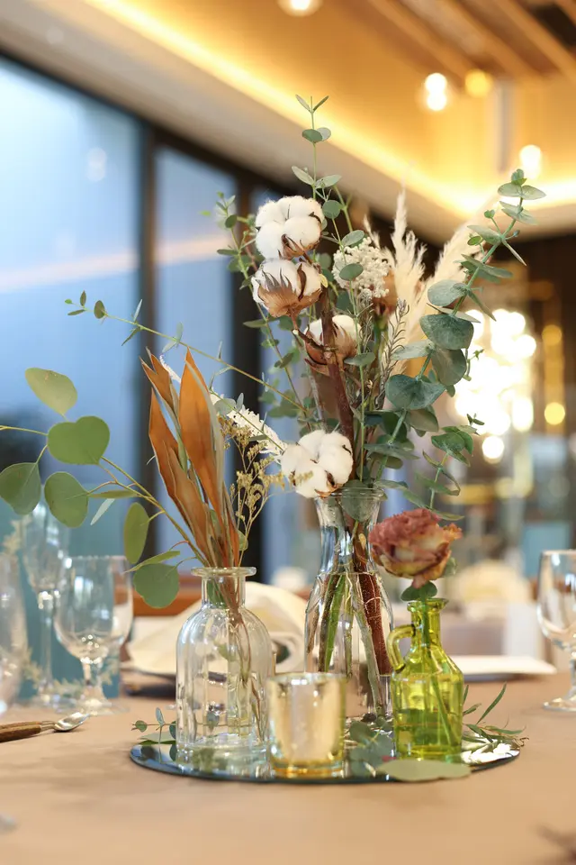 披露宴会場の装花を安くするには? めでたい.com