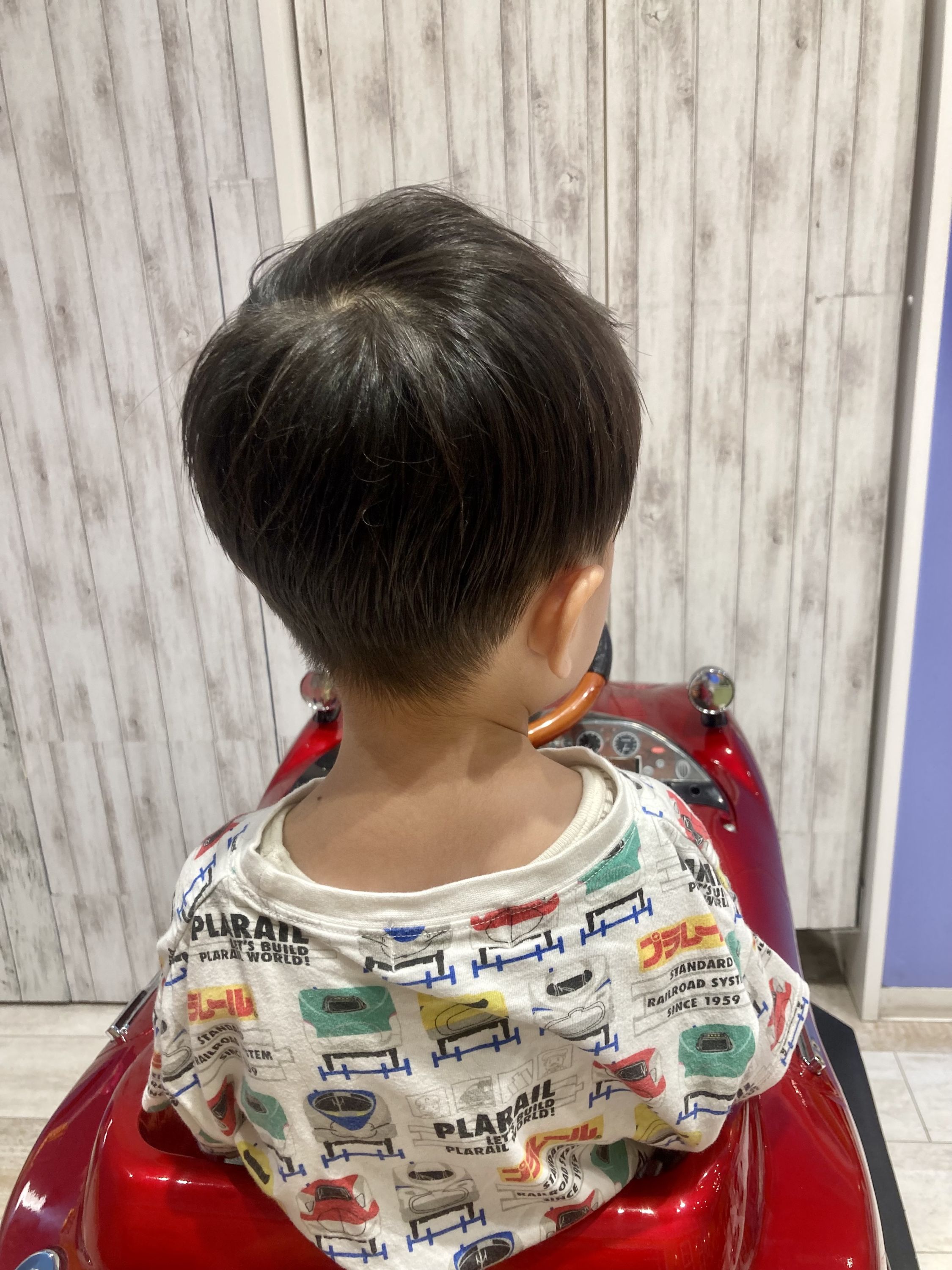 ナチュラルツーブロック こども専門美容室チョッキンズキッズサロンCHOKKIN'S