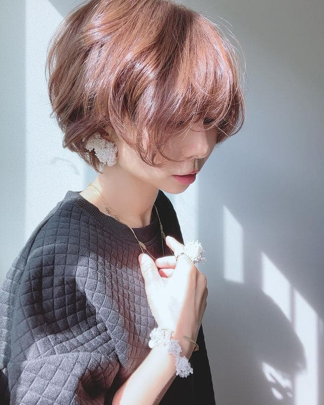 ショート・ボブヘア 結婚式お呼ばれヘアと基本マナーとは？ハナサチワンランク上のライフスタイルが叶うメディア