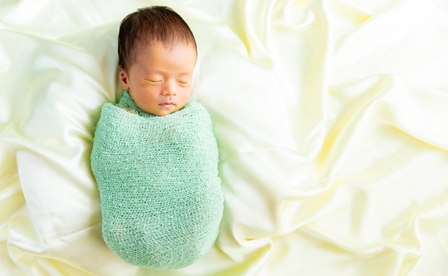 おくるみは必要?いらない?巻き方や選び方から人気商品まで一挙ご紹介! – エンジェリーベ