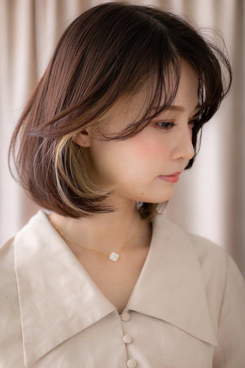 暖色系の アンブレラカラー ☔️ オーダーメイドなデザインカラーお任せください✨ SALOWIN 原宿 IL salce所属 飯島☆ダブルカラー￥15840 ☆インナーカラー￥12320 ☆裾カラー¥10560 ☆グラデーションカラー￥12320⁡⁡☆イヤリングインナーカラー 耳周りインナーを