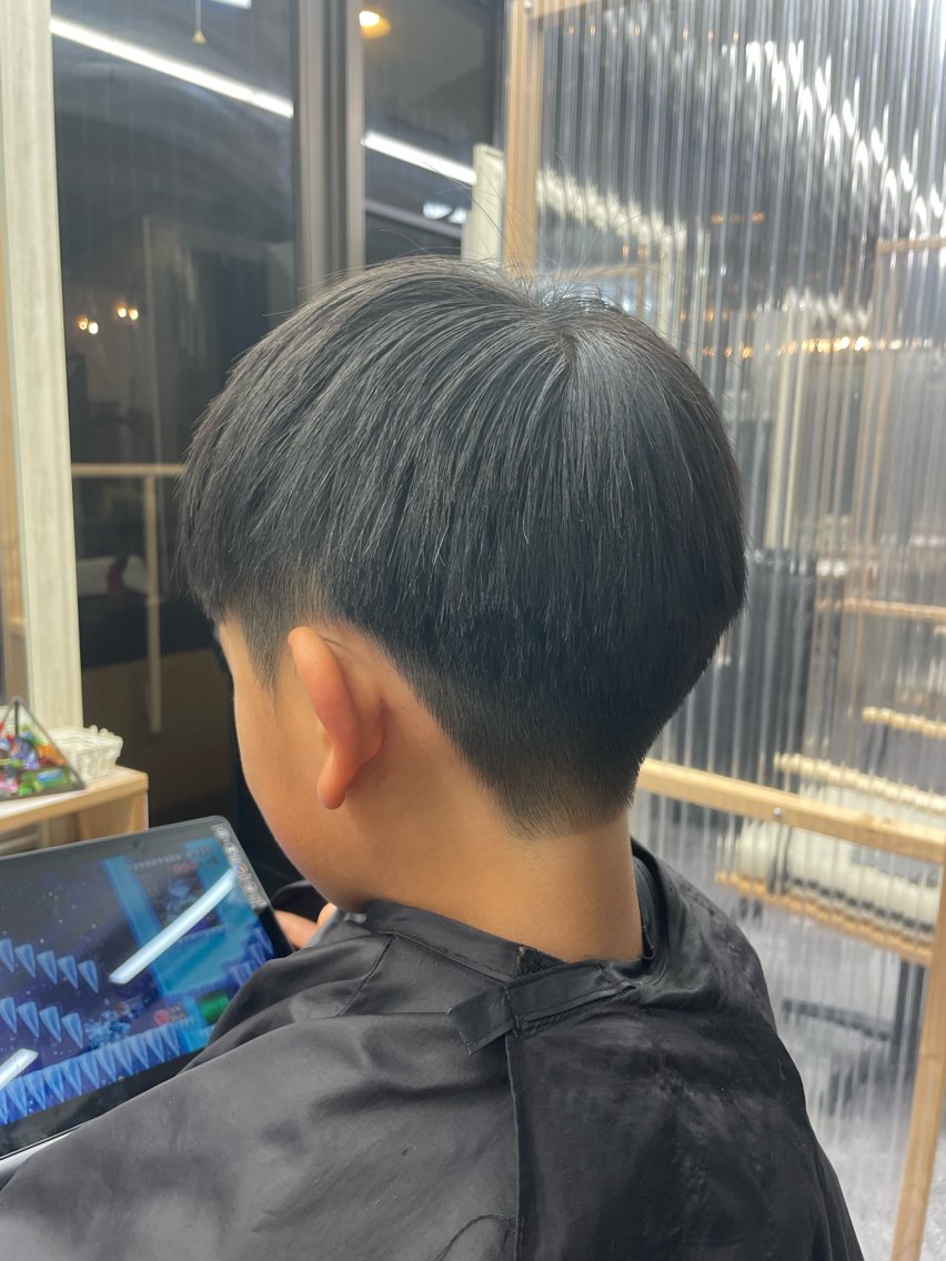 小学生の男の子の髪型 2024最新 おしゃれヘアカタログ123選！いつもよりおしゃれになれる髪型を長さ別にご紹介サンキュ