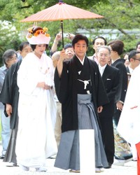 藤原紀香「４６歳までに子供を 」「前の結婚なかったことに 」報道を完全否定 1 2ページ- 産経ニュース