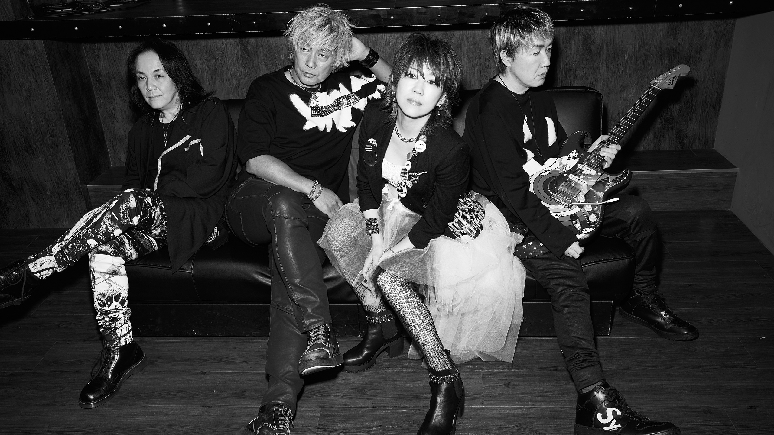 オジー・オズボーン、娘ケリーとシド・ウィルソンの赤ちゃんの性別を明かすBARKS