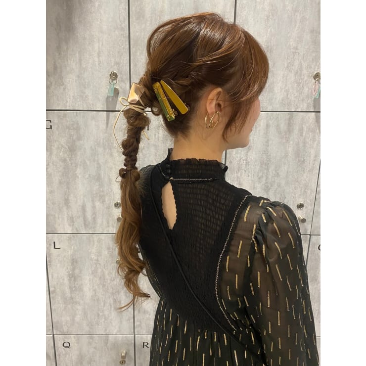 ツイン編みおろし 結婚式 お呼ばれ ヘアアレンジCAPA central 天神・大名店 キャパ セントラル テンジンダイミョウテン のヘアスタイル美容院・美容室を予約するなら楽天ビューティ