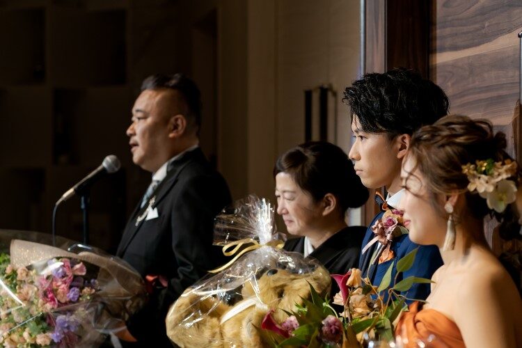 親族のみの結婚式でする新郎父の挨拶例文！エピソードはどんなことを言えばいい？precious wedding