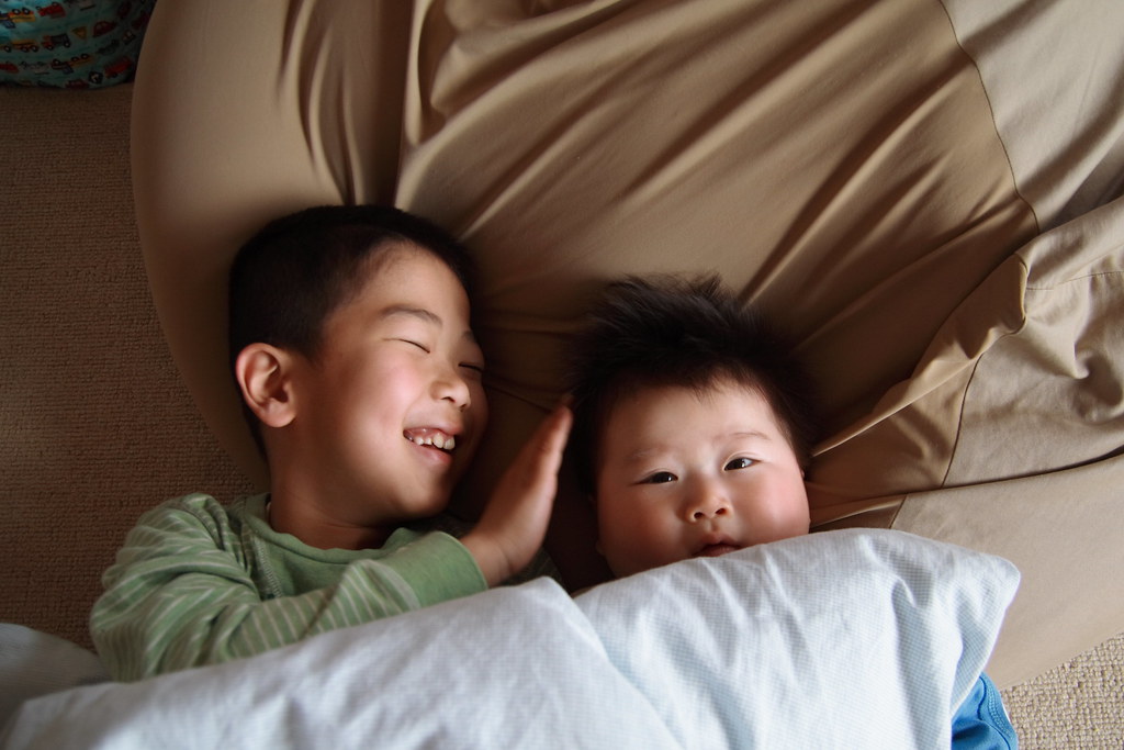 英語で 仲良し をなんという？夫婦や友達の『仲がいい』から『仲がこじれた』までフレーズまとめ - 英これナビ エイコレナビ