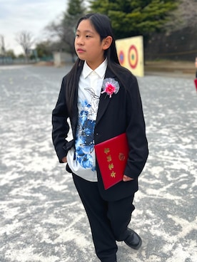 ロン毛男子 毛先カールで無造作仕上げ卵型×ミディアムのレイヤ