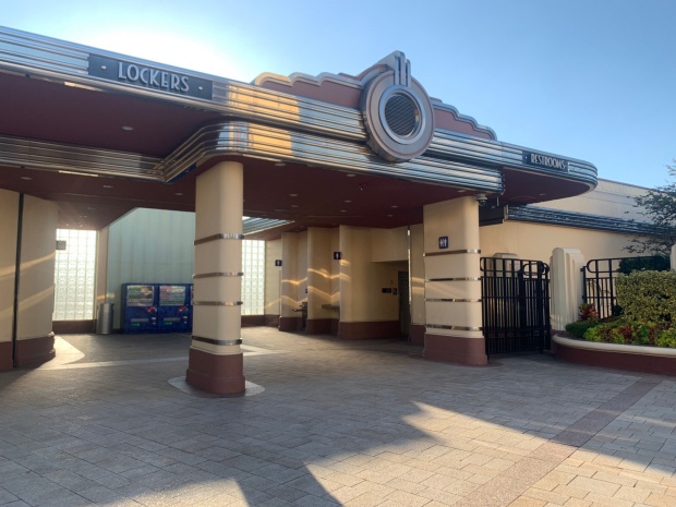 多機能トイレと多目的トイレの違い