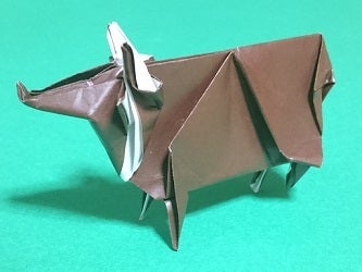 来年の干支「ウシ」を創作しました！オリオリ折り紙マンブログ