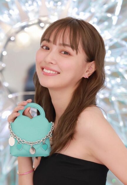 YouTuberと交際報道「内田理央」の“女優力” 「モグラ女子」はいかにして芸能界で成り上がったのかAERA DIGITAL アエラデジタル