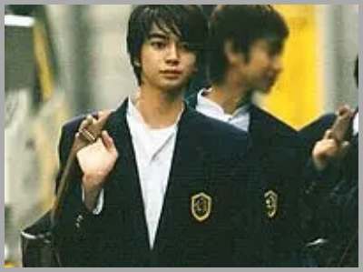 松本潤「浜松まつり」騎馬武者行列前に弁当差し入れ「ヤバイ」「殿～」子供も大人も大興奮 - ドラマ写真ニュース : 日刊スポーツ