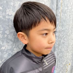 ツーブロックツーブロツーブロック男子ツーブロックショート男の子の髪型子どもの髪型5歳チョッキンズキッズサロン保育園幼稚園七五三