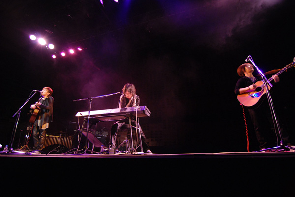 歌ってみた ｢桜ノ雨｣をマイクラ実況者で歌ってみた 卒業おめでとう 赤髪のとも