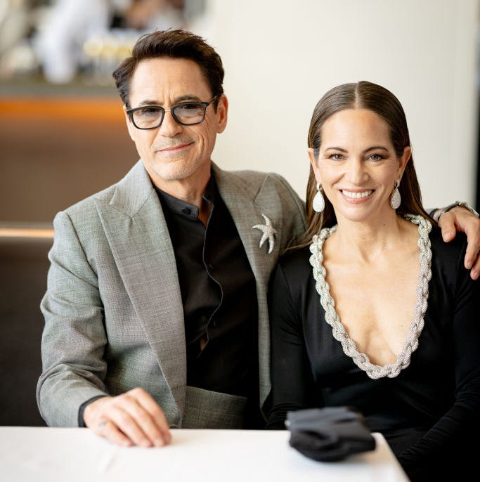 18歳差のプロ妻 千原ジュニアの嫁りなは空港の美人ショップ店員！裏芸能ニュース