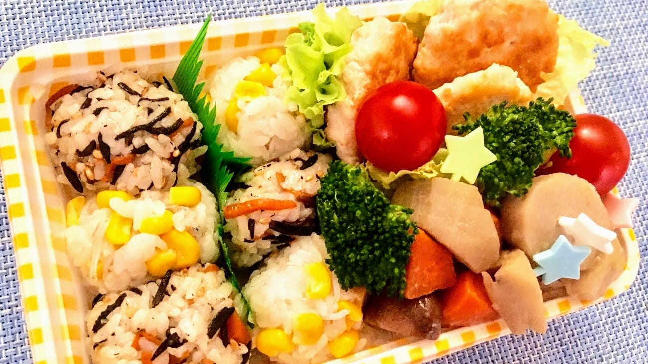 子供が喜ぶお弁当幼稚園お花見簡単TikTok