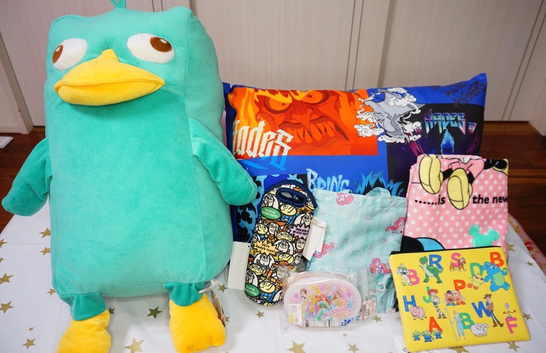 未使用タグ付 ペリー ぬいぐるみ くったり ディズニーストア カモノハシペリー ペリーぬいぐるみぬいぐるみキ