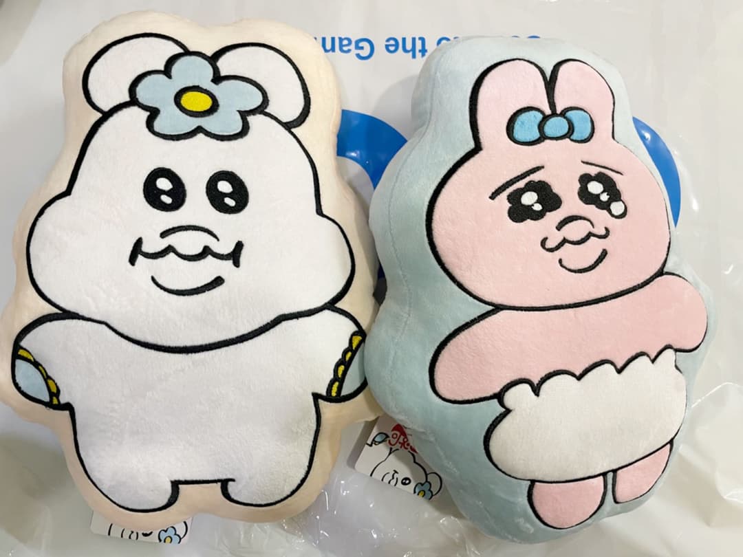 CONVERSE ✕ 可哀想に！ALL STAR CL HIKAWAISOUNI!¥9,900 Tax inALL STAR PT HIKAWAISOUNI!¥11,000 Tax in人気クリエイター「 可哀想に！」との初コラボレーション。 「おぱんちゅうさぎ」と「んぽちゃむ」の世界観を落とし込んだオールスターが登場